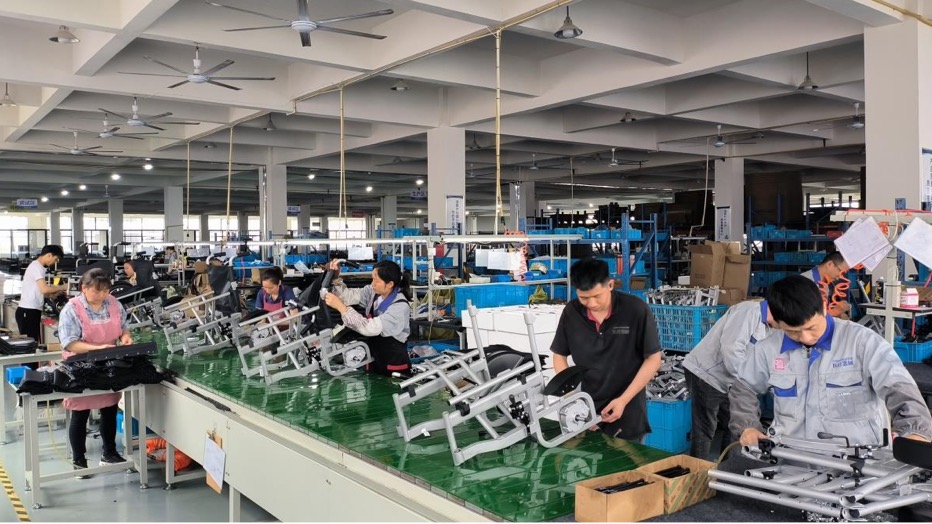 Fabricante chino de sillas de ruedas eléctricas.